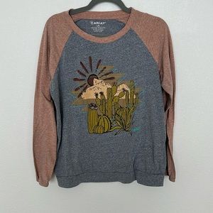 Ariat Women's Desert Sunrise Logo Graphic Long Sleeve Shirt Large.